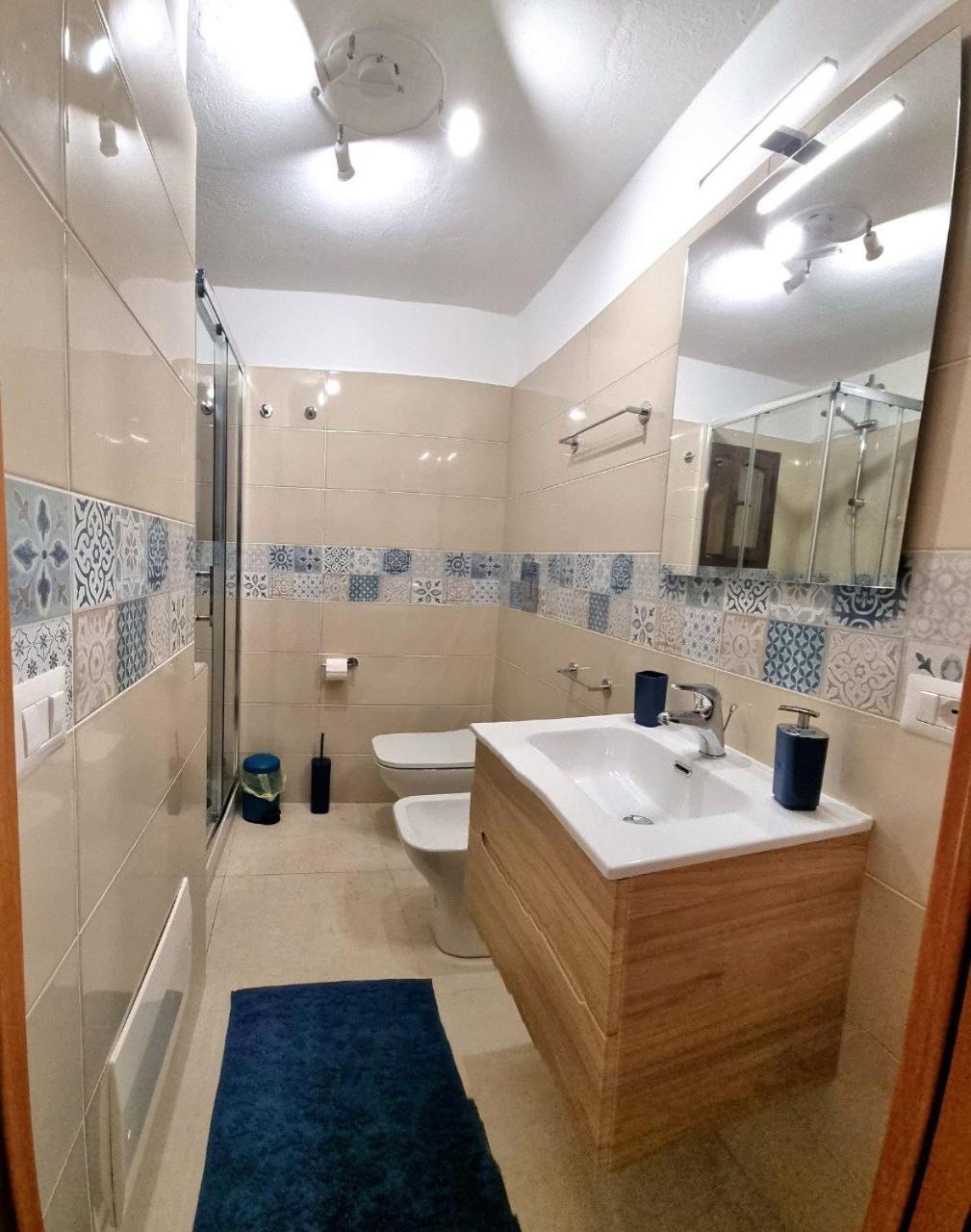 Porta Terra Apartment เชฟาลู ภายนอก รูปภาพ