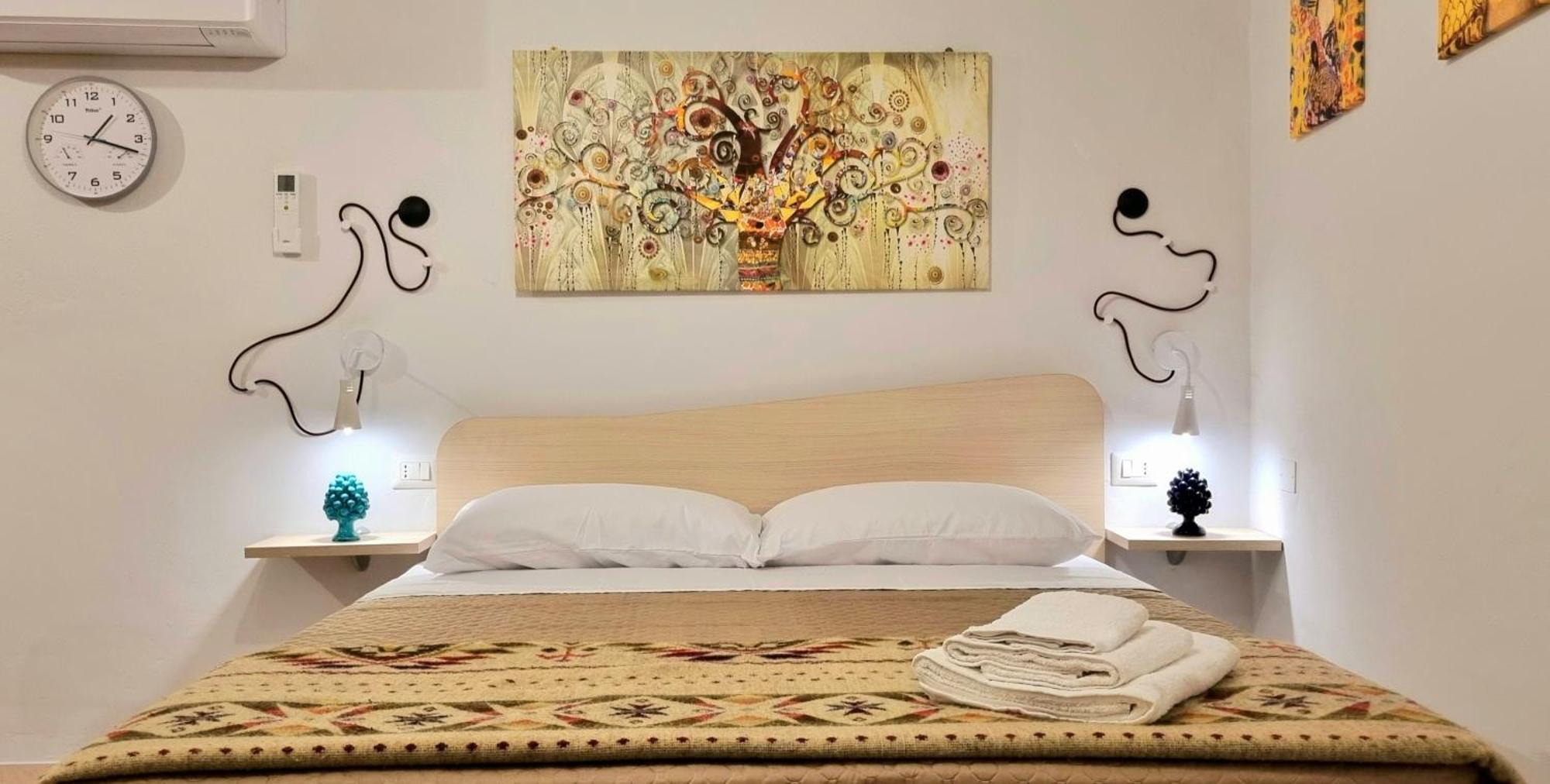 Porta Terra Apartment เชฟาลู ภายนอก รูปภาพ