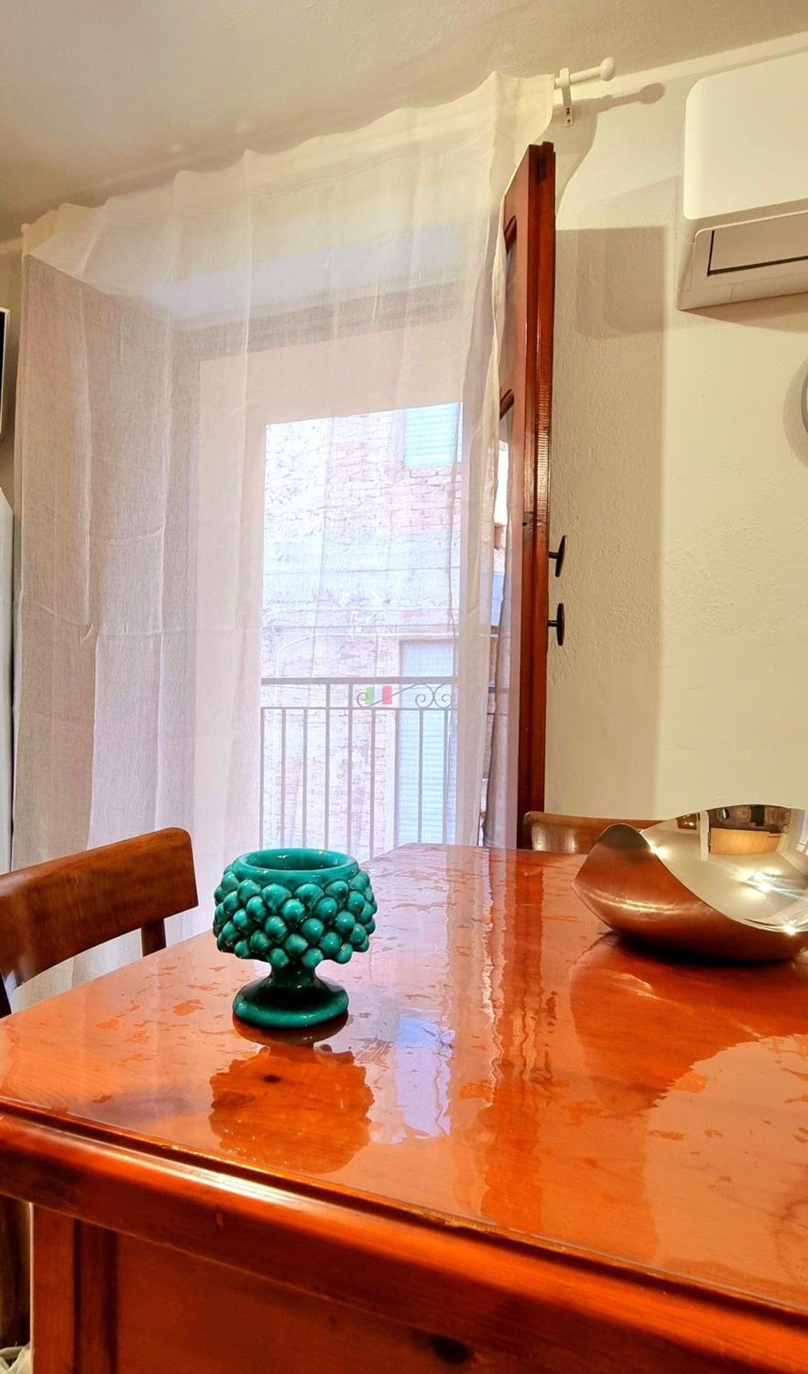 Porta Terra Apartment เชฟาลู ภายนอก รูปภาพ